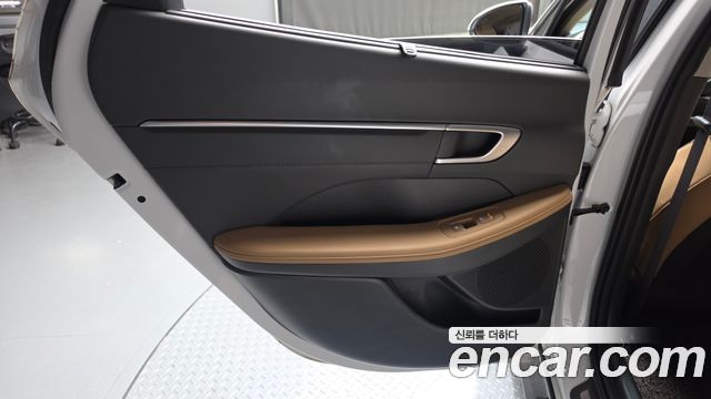 Hyundai Sonata 2020 — photo 15