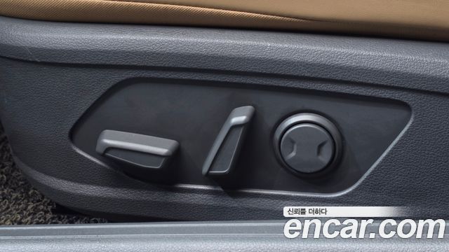 Hyundai Sonata 2020 — photo 32