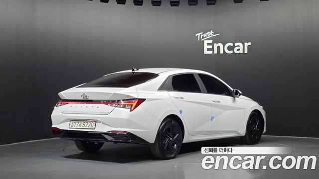 Hyundai AVANTE 2023 — photo 2
