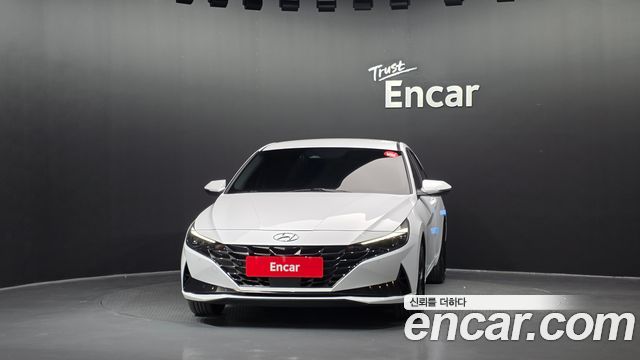 Hyundai AVANTE 2023 — photo 3