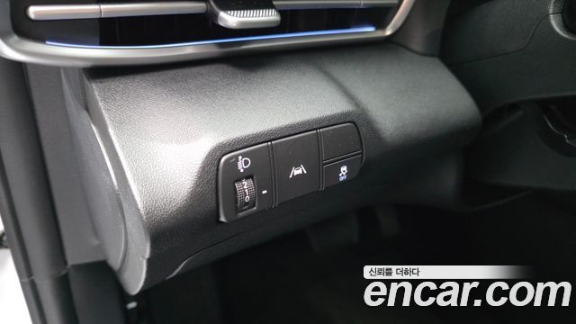 Hyundai AVANTE 2023 — photo 26