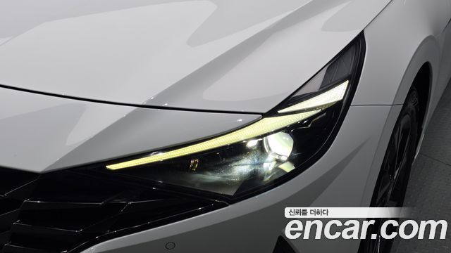 Hyundai AVANTE 2023 — photo 8