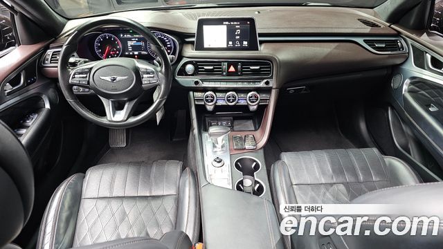 Genesis G70 2018 — photo 10