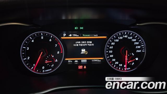 Genesis G70 2018 — photo 11