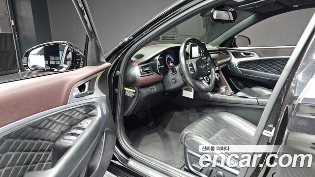 Genesis G70 2018 — photo 13