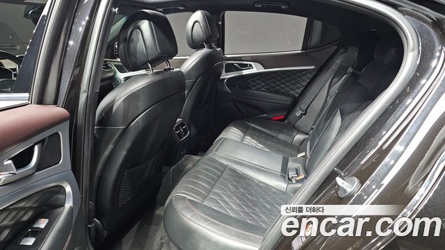 Genesis G70 2018 — photo 18