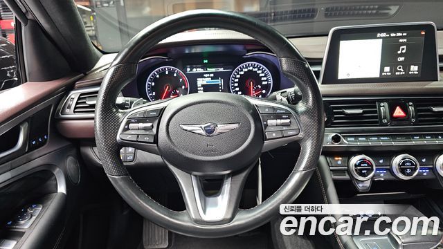 Genesis G70 2018 — photo 19