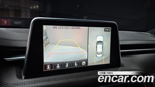 Genesis G70 2018 — photo 21