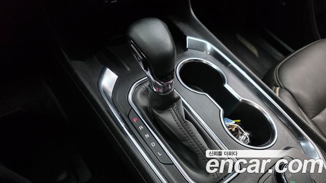 Chevrolet Korea Traverse 2023 — photo 12