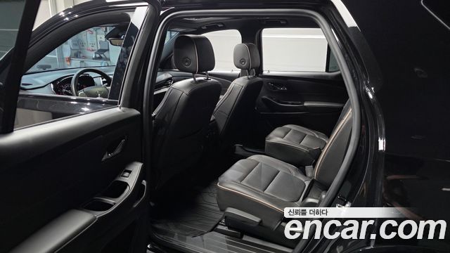 Chevrolet Korea Traverse 2023 — photo 17