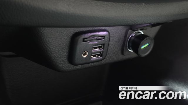 Chevrolet Korea Traverse 2023 — photo 19