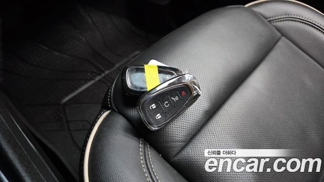 Chevrolet Korea Traverse 2023 — photo 24