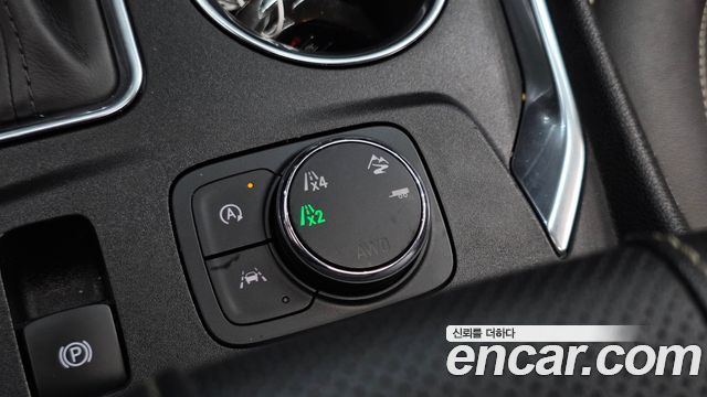 Chevrolet Korea Traverse 2023 — photo 29