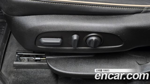 Chevrolet Korea Traverse 2023 — photo 33