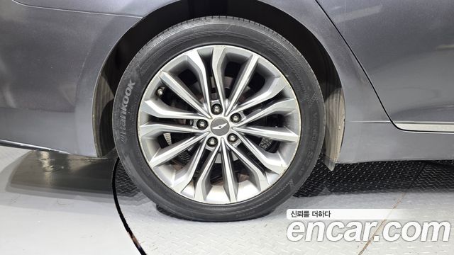 Hyundai Genesis 2016 — photo 5