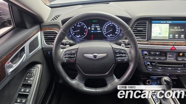Hyundai Genesis 2016 — photo 19