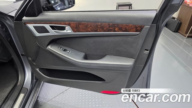 Hyundai Genesis 2016 — photo 14