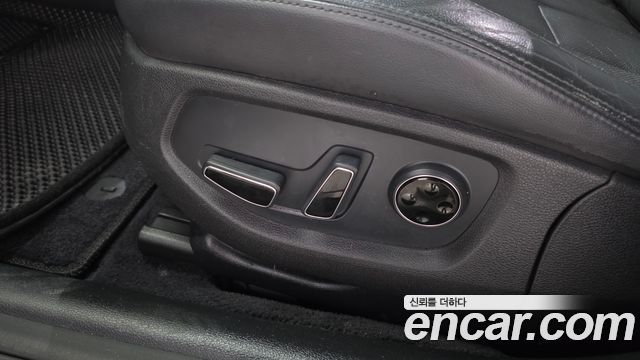 Hyundai Genesis 2016 — photo 31