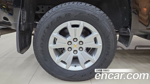 Chevrolet Korea Colorado 2021 — photo 8