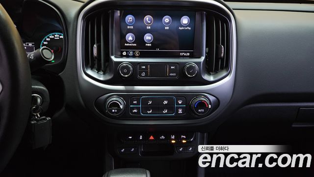 Chevrolet Korea Colorado 2021 — photo 15