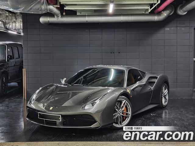 Ferrari 488 2018 — photo 2