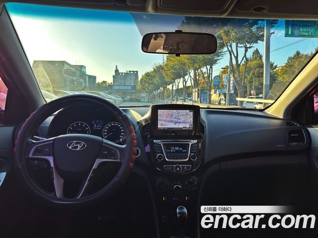Hyundai Accent 2016 — photo 20