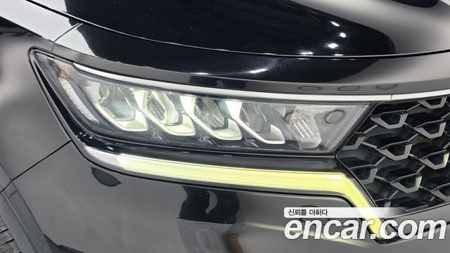 Kia Sorento 2023 — photo 8