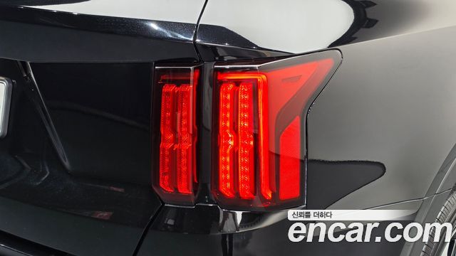 Kia Sorento 2023 — photo 9