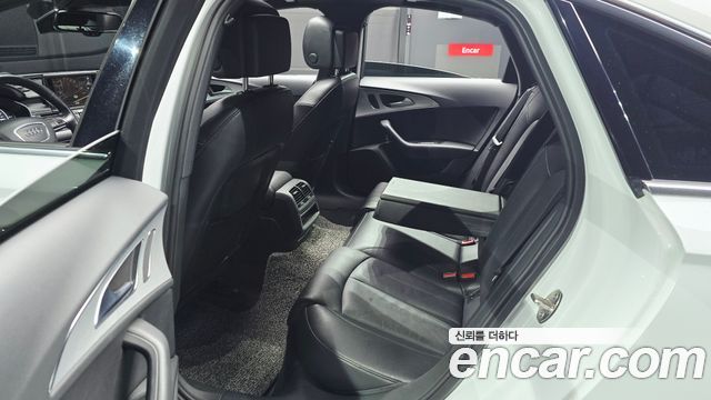 Audi A6 2018 — photo 11