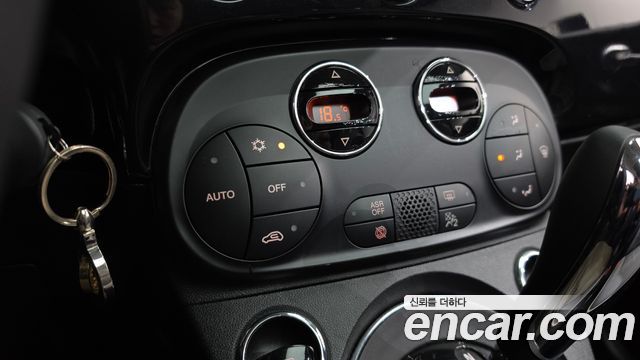 Fiat 500 2018 — photo 20
