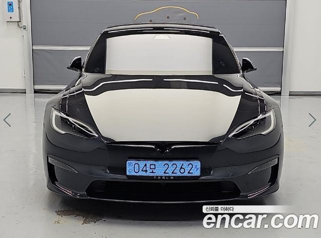 Tesla Model S 2026 — photo 2