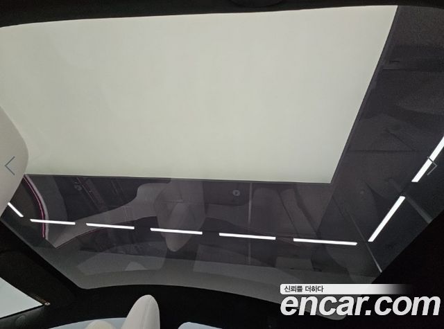 Tesla Model S 2026 — photo 15