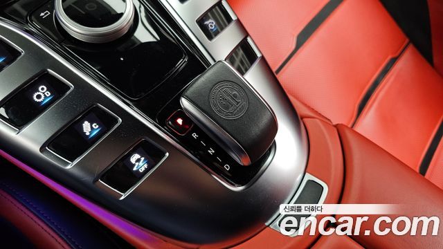Mercedes-Benz AMG GT 2020 — photo 12