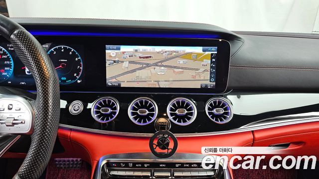 Mercedes-Benz AMG GT 2020 — photo 20