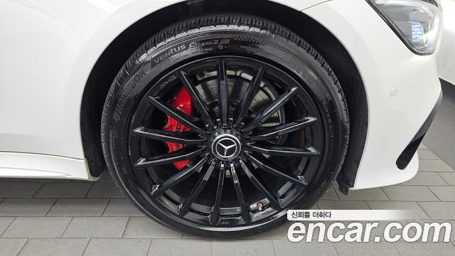 Mercedes-Benz AMG GT 2020 — photo 7