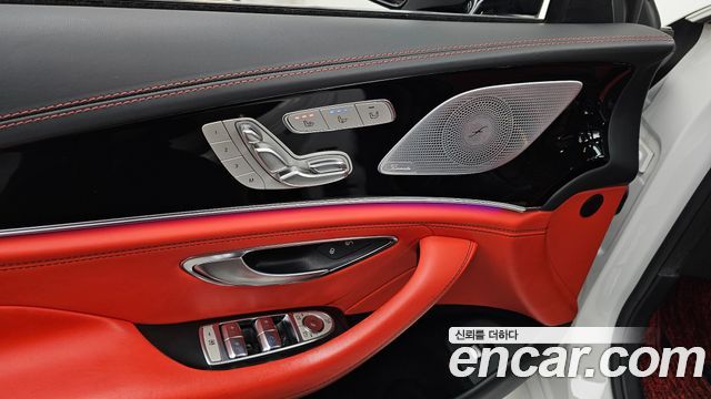 Mercedes-Benz AMG GT 2020 — photo 33
