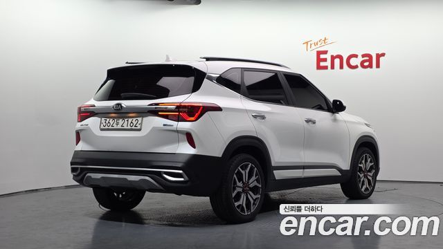 Kia Seltos 2020 — photo 2