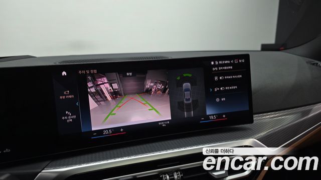 BMW 3-Series 2024 — photo 22