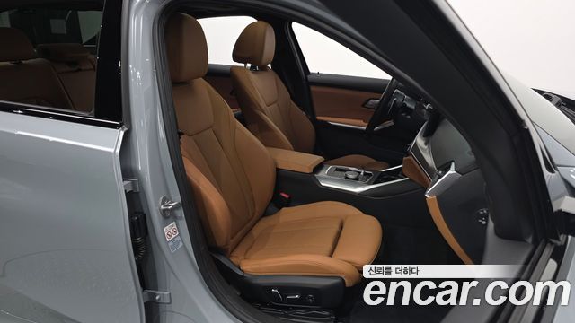 BMW 3-Series 2024 — photo 16