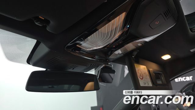 BMW 3-Series 2024 — photo 28