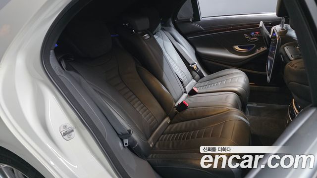 Mercedes-Benz S-Class 2018 — photo 17
