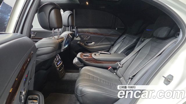 Mercedes-Benz S-Class 2018 — photo 18
