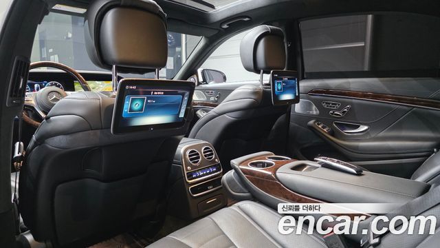 Mercedes-Benz S-Class 2018 — photo 19