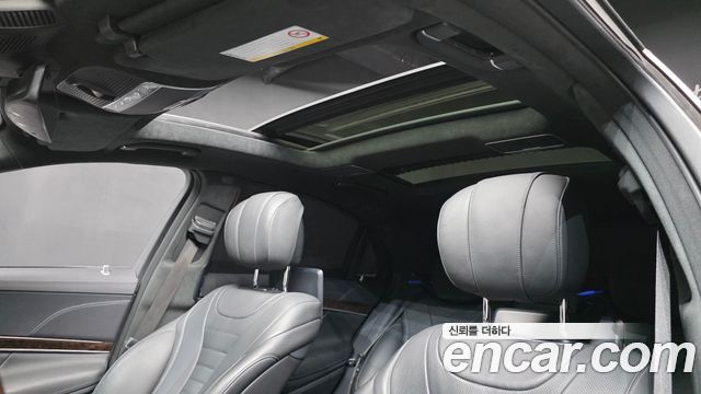 Mercedes-Benz S-Class 2018 — photo 26