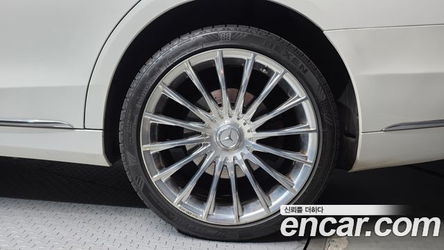 Mercedes-Benz S-Class 2018 — photo 7