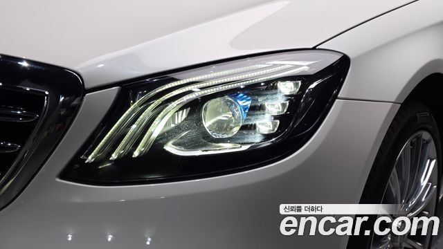 Mercedes-Benz S-Class 2018 — photo 8