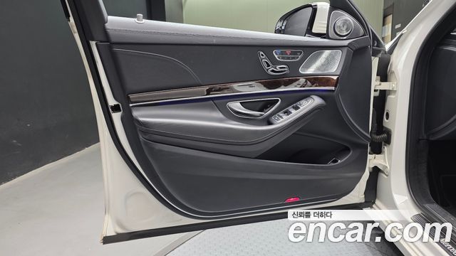 Mercedes-Benz S-Class 2018 — photo 14