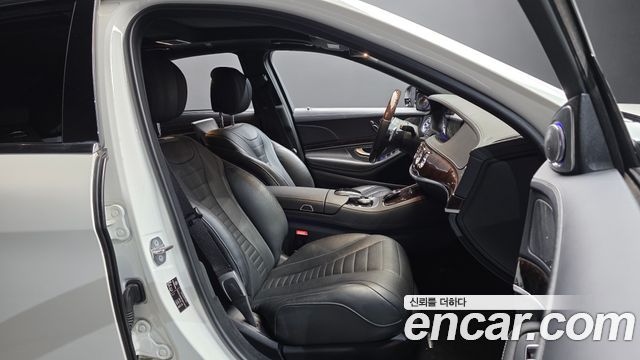 Mercedes-Benz S-Class 2018 — photo 16