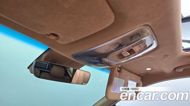 Genesis GV80 2020 — photo 28