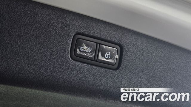 Genesis GV80 2020 — photo 31